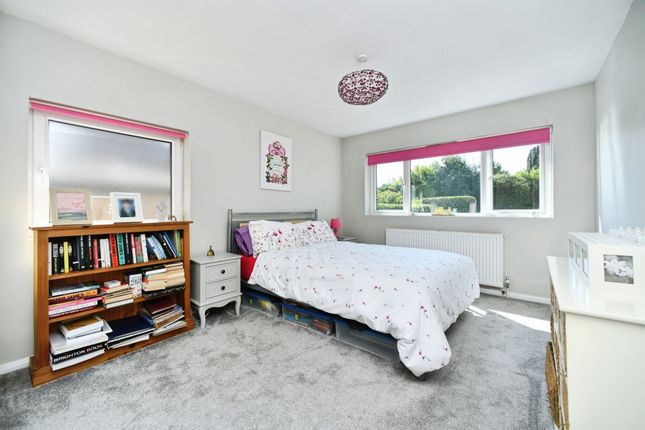 35, Court Ord Road, Brighton photo 4