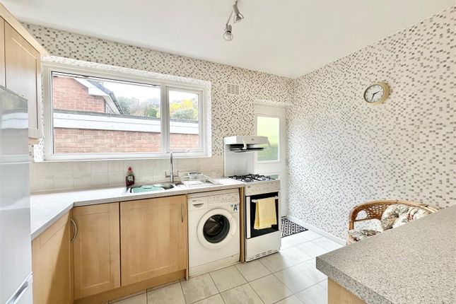17, Ashwood Road, Stockport photo 3