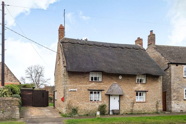 Thumbnail Country house for sale in Main Street, Polebrook, Near Oundle, Northamptonshire