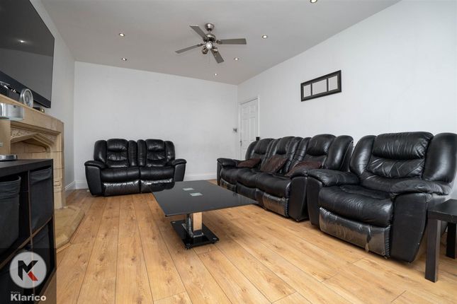 68 Yardley Wood Road, Birmingham photo 3