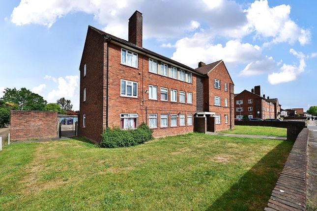 71, Convent Road, Surrey photo 3