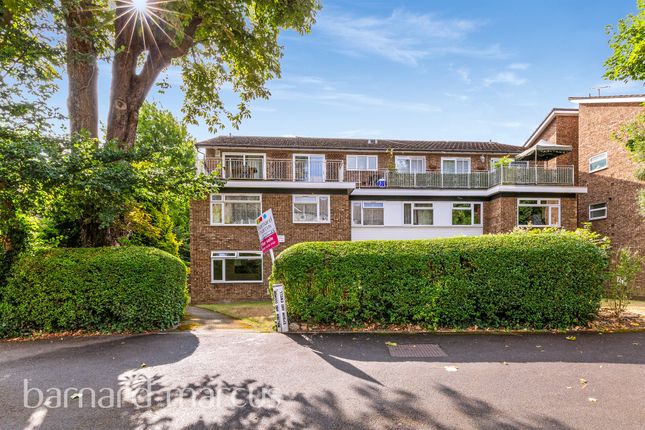 Thumbnail Flat for sale in The Avenue, Worcester Park