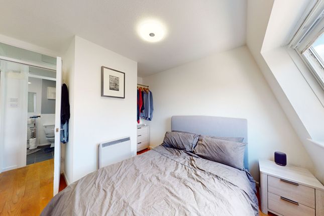 Flat for sale in Stokes Lane, Plymouth
