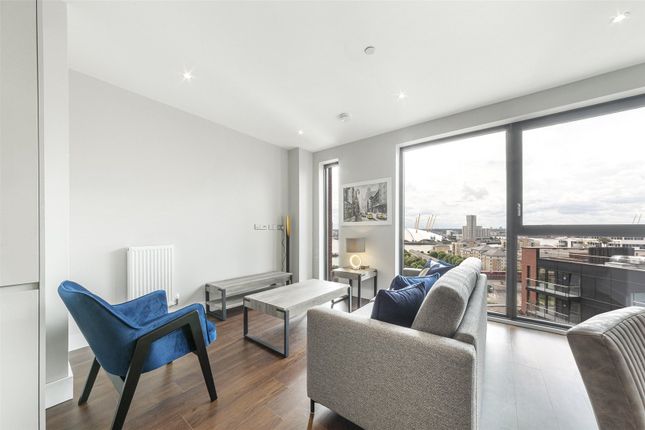 Thumbnail Flat to rent in Avalon Point, 1 Silvocea Way, Orchard Wharf, London