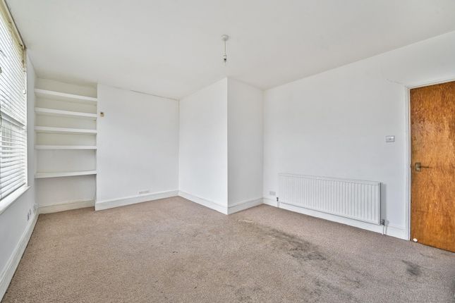 Flat C, 23, Wood Vale, London photo 3