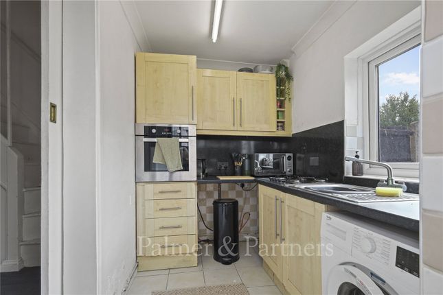 49, Spurgeon Street, Essex photo 5