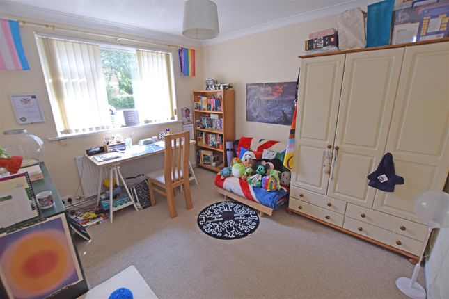 Bedroom 1.Jpg