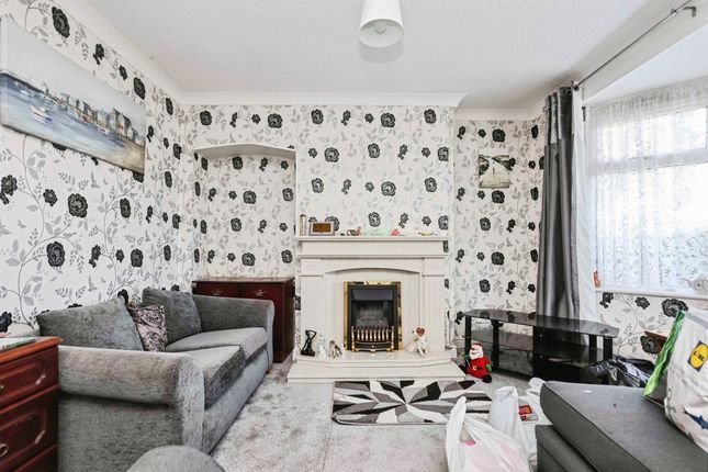 8, Porlock Crescent, Birmingham photo 2