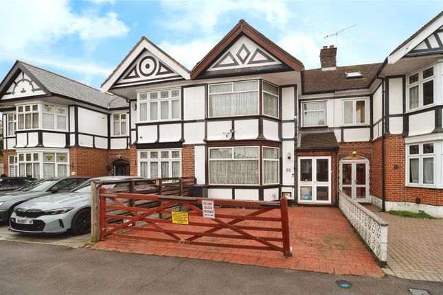 Thumbnail Property for sale in Eccleston Crescent, Romford