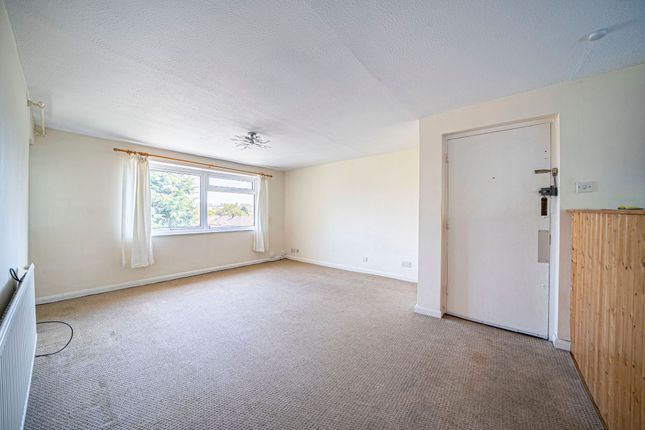 40 Western Court The Elms, Andover photo 3