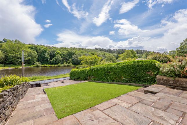 8, Lodge Bank, Chorley photo 4