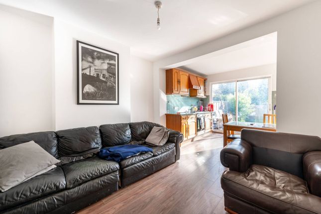 Thumbnail Flat to rent in Monks Park, Wembley
