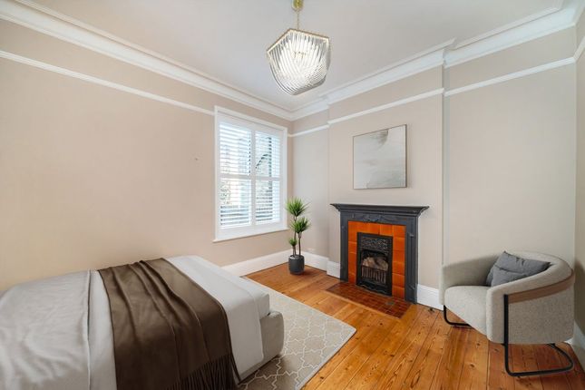 Hailsham Avenue, London photo 4