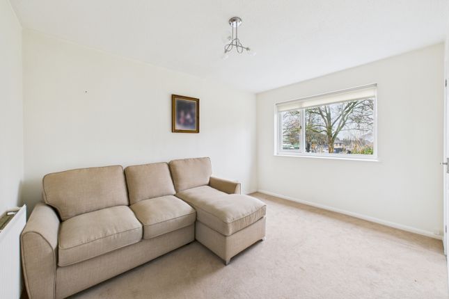 22, Columbell Way, Matlock photo 2