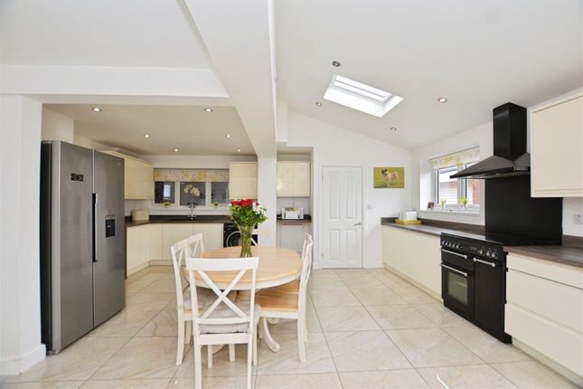 4, Rothwell Road, Scunthorpe photo 4