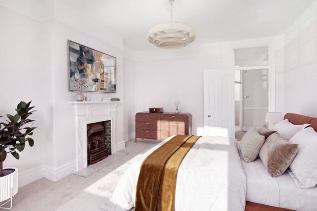 7, Sutton Court, London photo 4