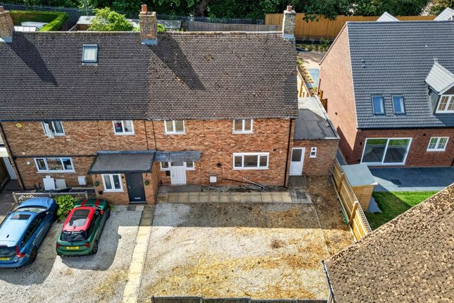 14 Maple Grove, Stratford-Upon-Avon photo 2