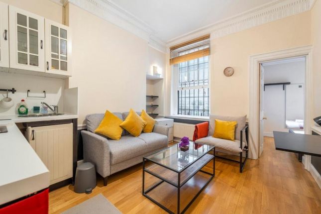 Thumbnail Flat to rent in Craven Street, Charing Cross