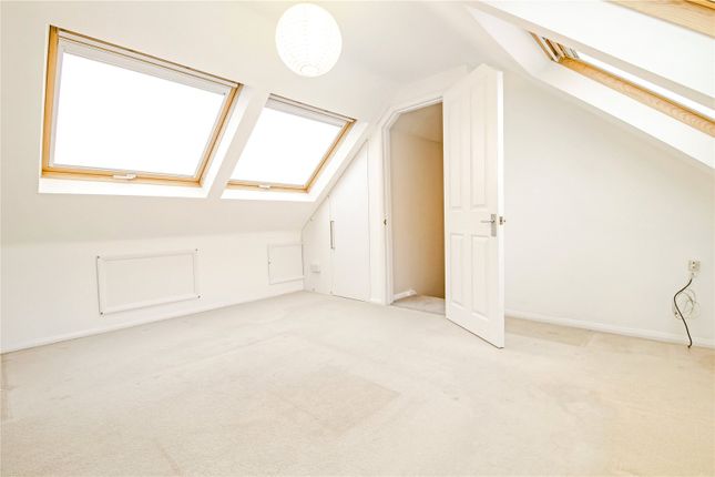 End terrace house to rent in Hawk Close, Chalford, Stroud, Gloucestershire