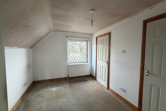 Pantydwr, Llandeilo Road, Ammanford photo 5