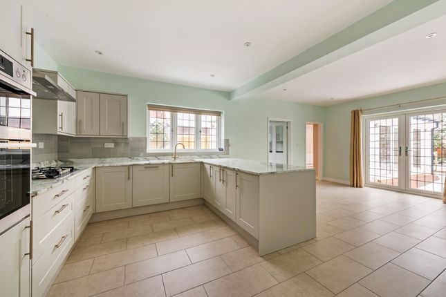 Lattice Cottage 3...