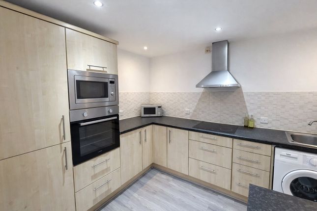 Apartment 7, 29, Cornhill, Merseyside photo 2