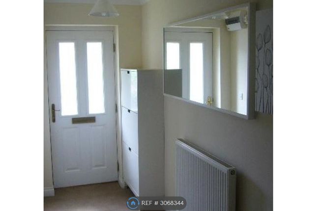 Usher Close, Bedford photo 4