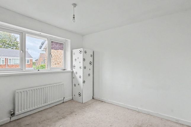 136, Netherfield, Widnes photo 3