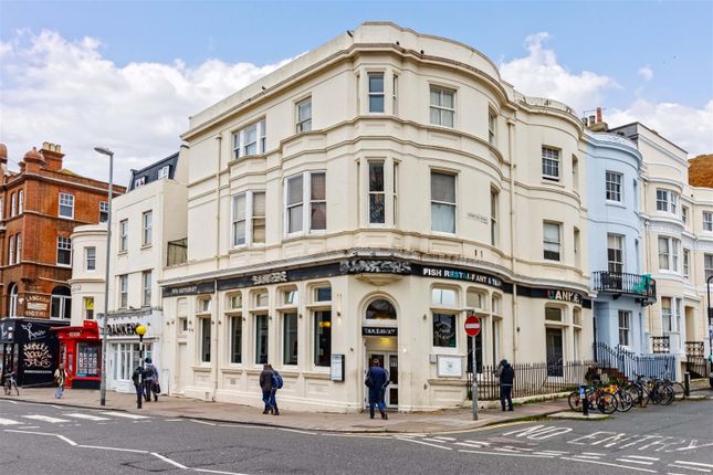 Flat for sale in Western Road, Brighton