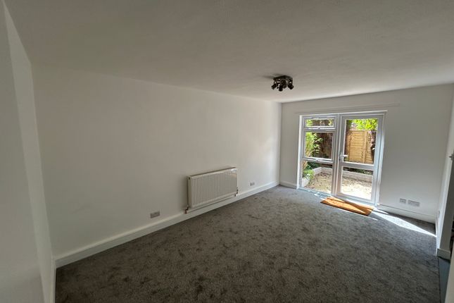 30, Orchard Way, Dorking photo 3
