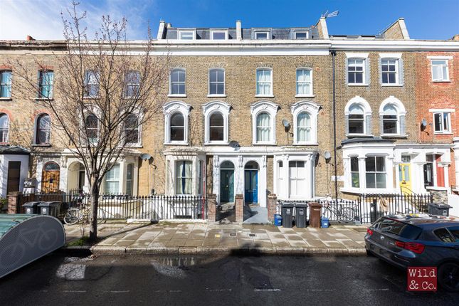 Flat for sale in Dunlace Road, London