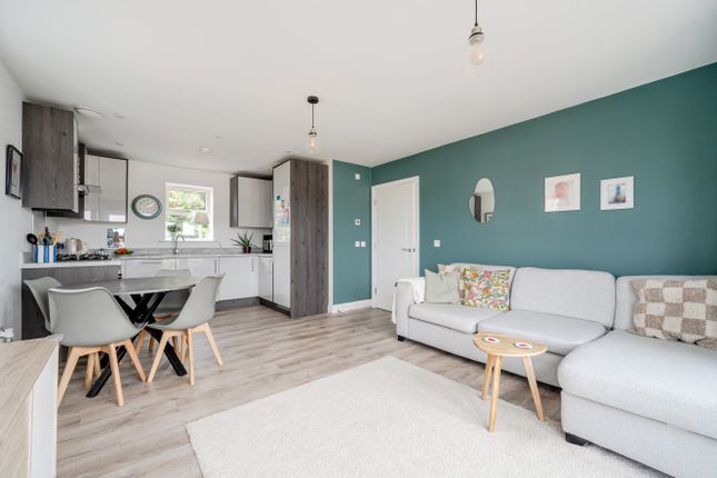 1335403-3-6894Ade...