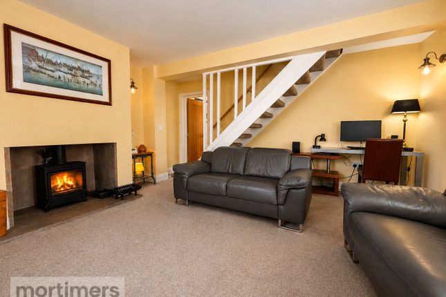 20, Mountain Lane, Lancashire photo 2