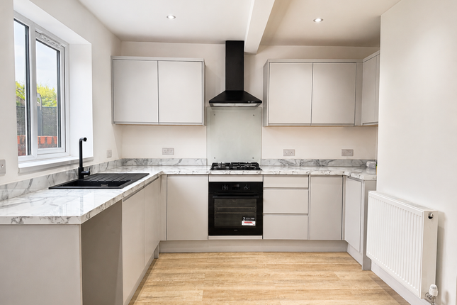 13, Sandfield Road, Stourbridge photo 2