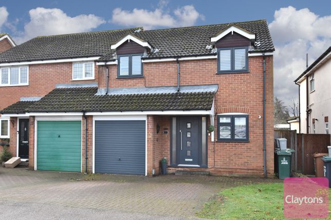 Thumbnail Semi-detached house for sale in Popes Road, Abbots Langley