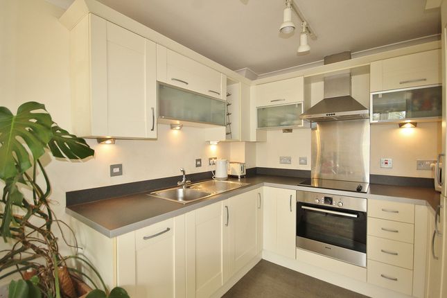9, Mill Walk, Witney photo 3