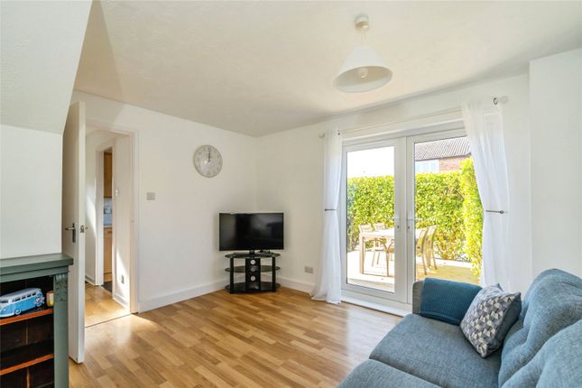 9, Merlin Way, West Sussex photo 3