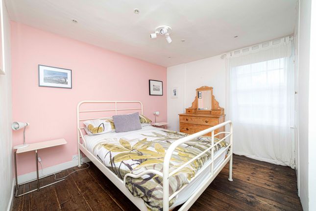 Terraced house for sale in Woodlawn Street, Whitstable