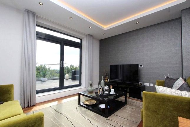 Flat for sale in Muswell Hill, Muswell Hill, London