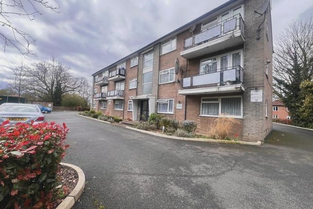 Thumbnail Flat to rent in Parkview Court, Roe Green