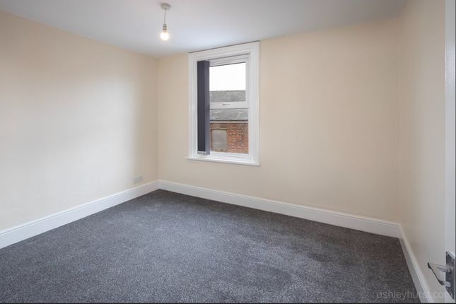 Flat to rent in Carshalton Road, Blackpool