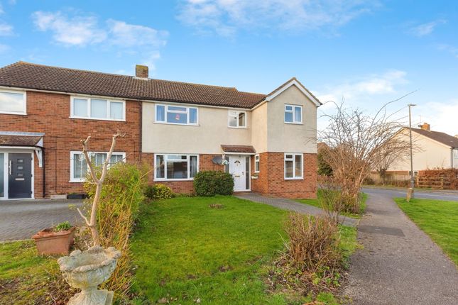 Semi-detached house for sale in Bedgrove, Aylesbury