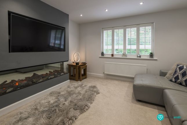 10, Whitebeam Close, Sheffield photo 3