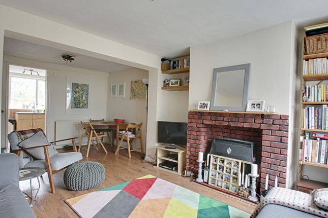 3, Mount Pleasant Cottages, Southgate photo 2