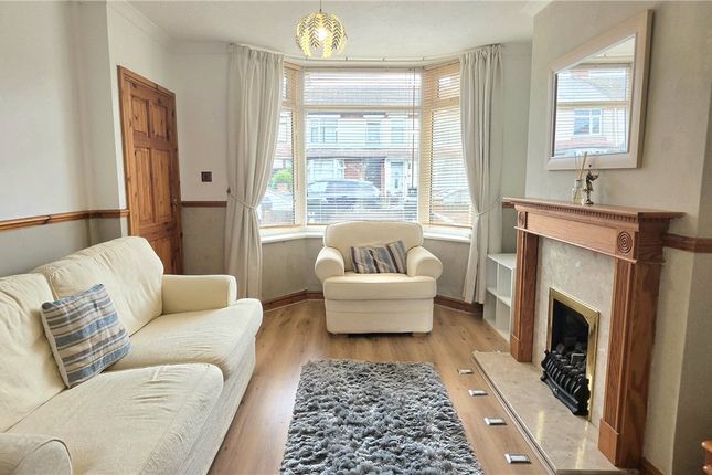 44, Middlecotes, Coventry photo 2
