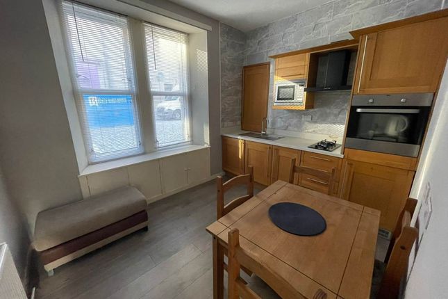 1A Raglan Street, Dundee photo 3