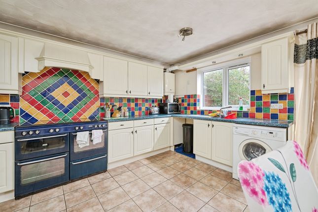 8, Highfield Road, March photo 4