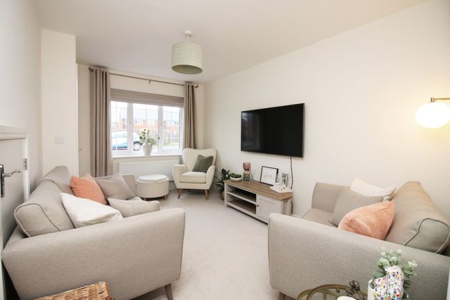 20, Portland Close, Thornton-Cleveleys photo 4