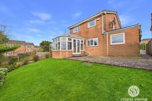 5 Stockwood Close, Blackburn photo 2