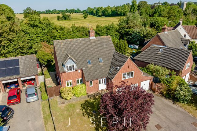 Thumbnail Detached house for sale in Highfield Drive, Claydon